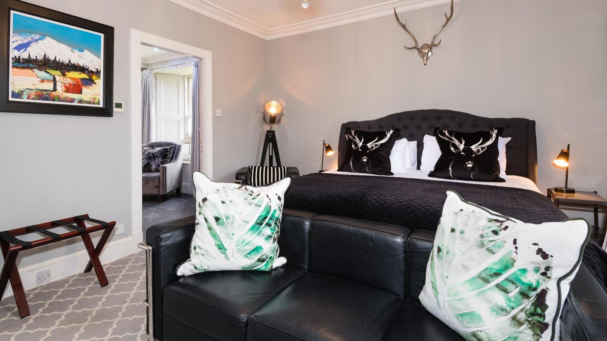 The Old Manse Of Blair, Boutique Hotel & Michelin Restaurant Blair Atholl Eksteriør bilde