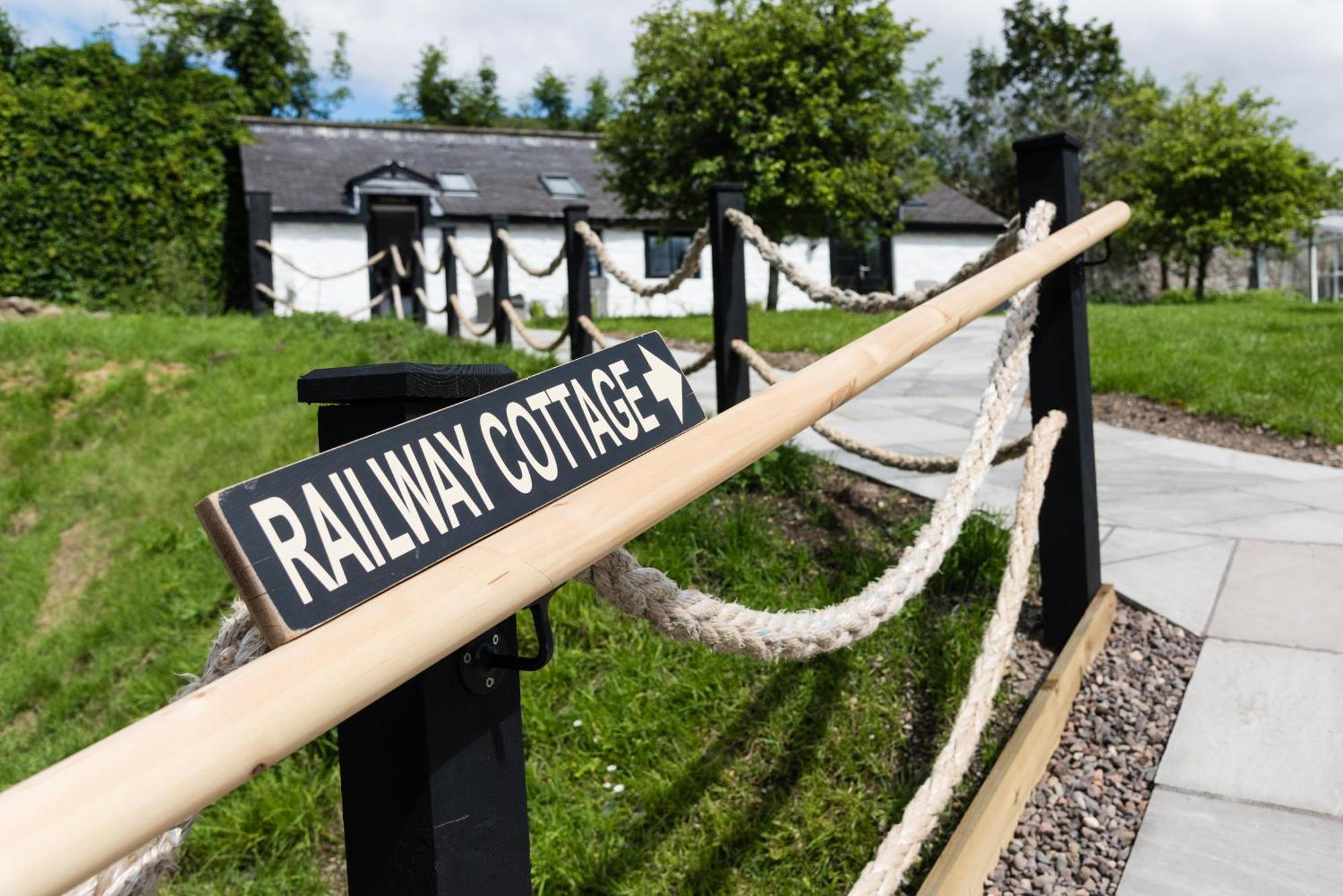 The Old Manse Of Blair, Boutique Hotel & Michelin Restaurant Blair Atholl Eksteriør bilde